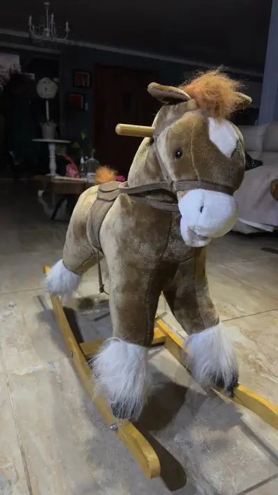 Caballo Mecedor Infantil con Sonido - miniatura 2