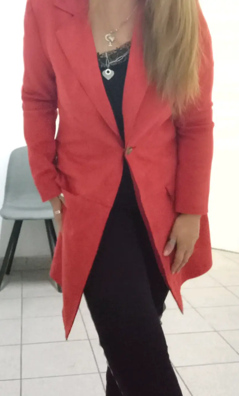 Abrigo largo rojo para mujer - 2
