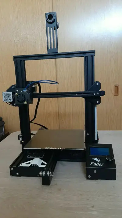 Impresora 3D Creality Ender en buen estado - miniatura 1