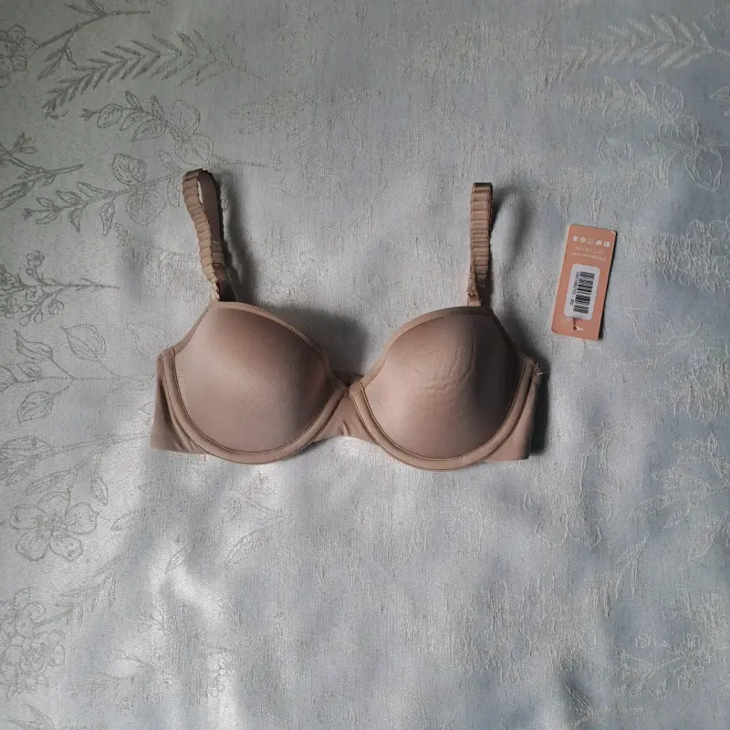 Conjunto de sostenes 30C en negro y beige - 4