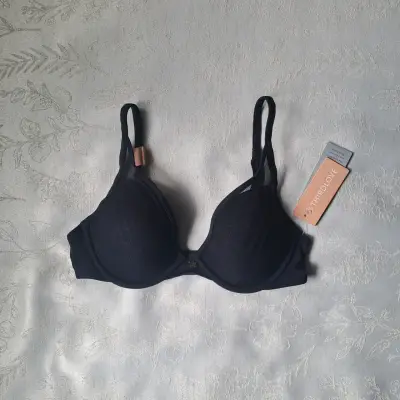 Conjunto de sostenes 30C en negro y beige - miniatura 5