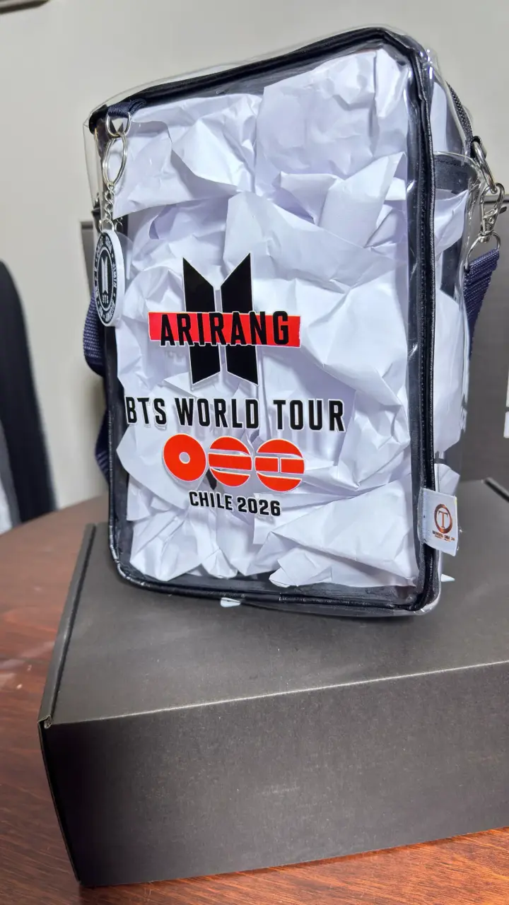 Bolso transparente BTS World Tour Chile 2026 - 1