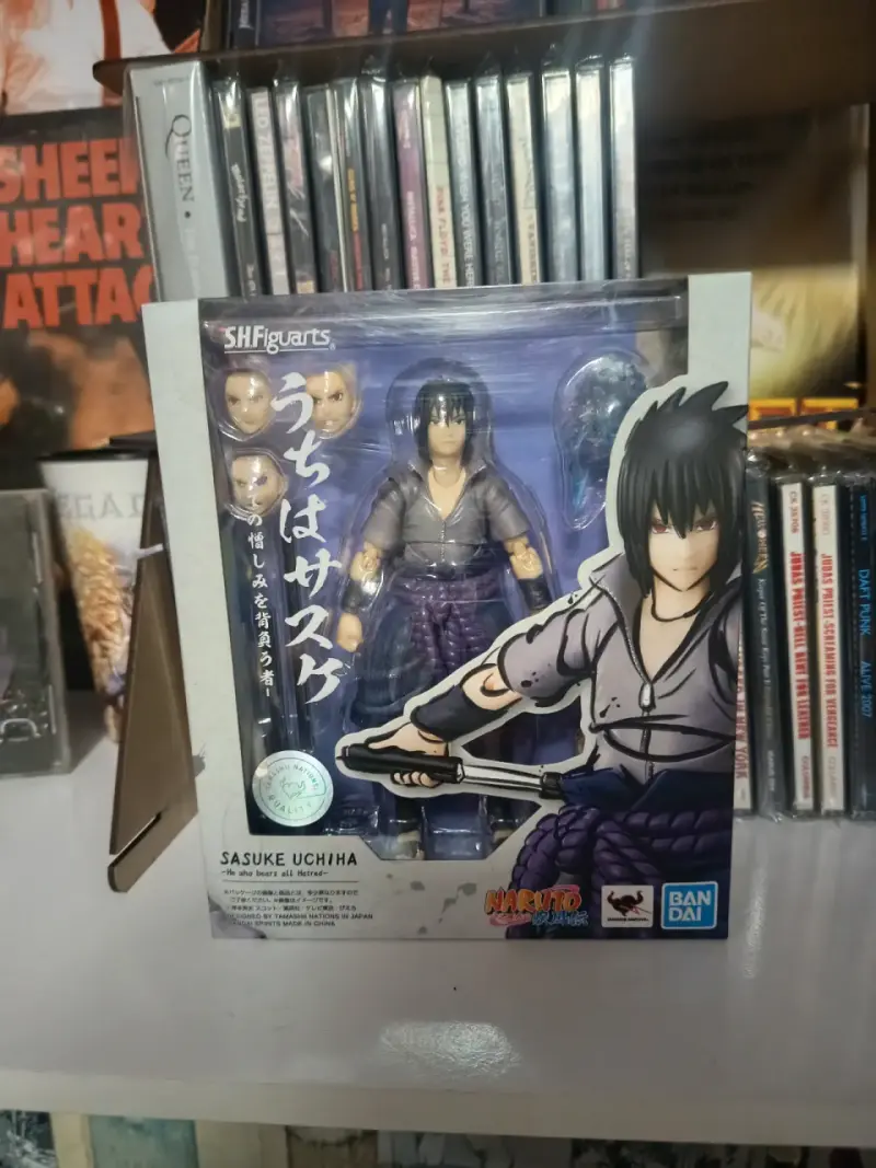 Figura de acción Sasuke Uchiha SH Figuarts - 1