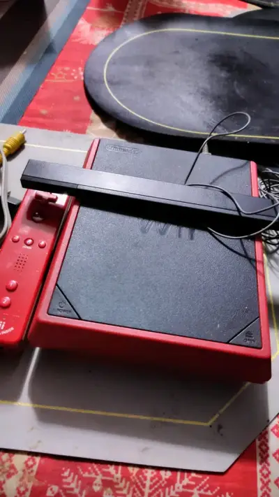 Consola Nintendo Wii Mini Roja (con Magia) - miniatura 3