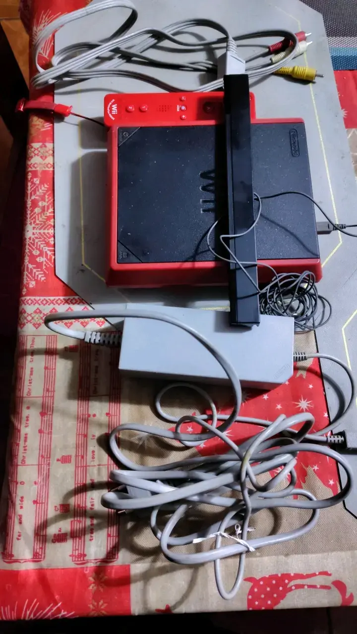 Consola Nintendo Wii Mini Roja (con Magia) - 4