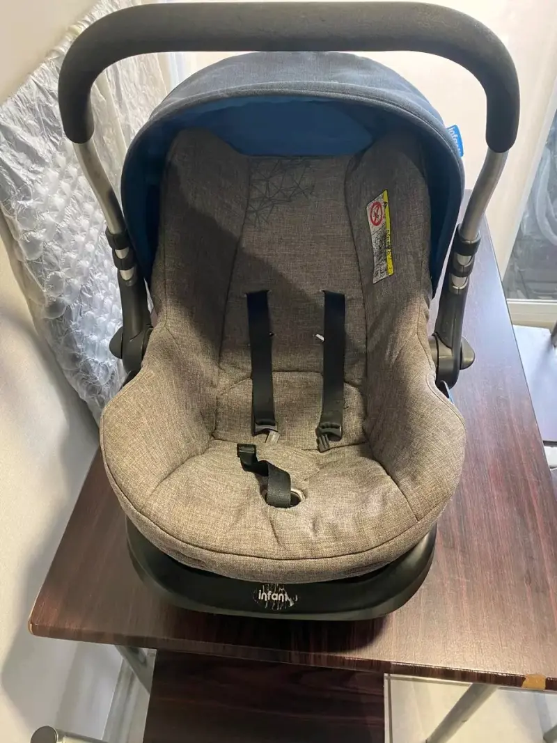 Silla de Auto para Bebé Infanti Gris - 2