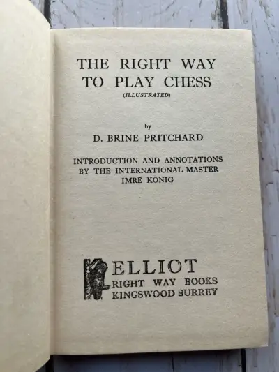 'The Right Way to Play Chess' de D. B. Prichard - miniatura 1