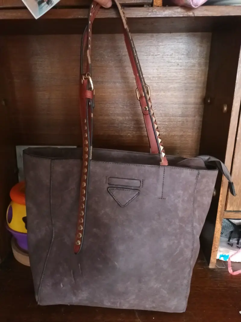 Carteras de cuero sintético con tachas - 2
