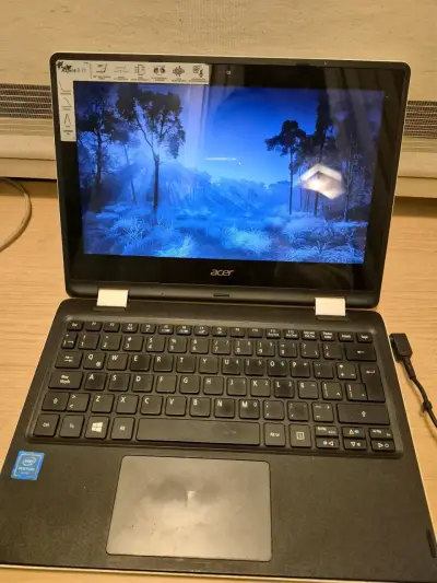 Notebook Acer Aspire R11 con pantalla táctil - miniatura 1