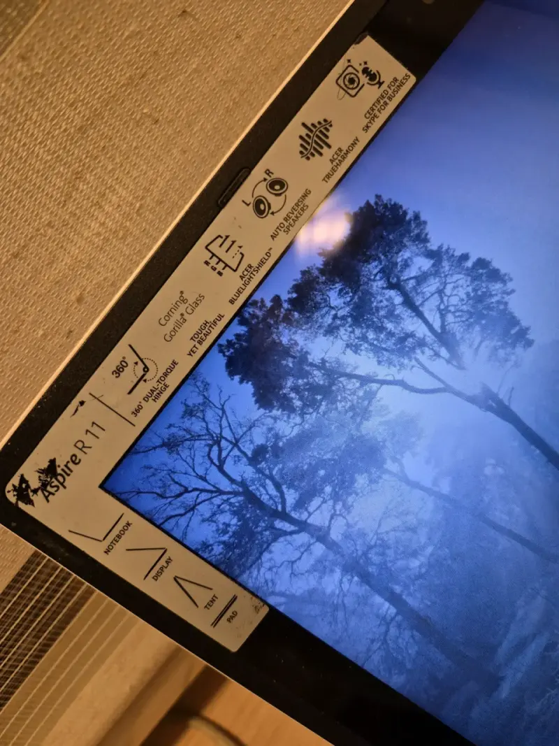 Notebook Acer Aspire R11 con pantalla táctil - 3