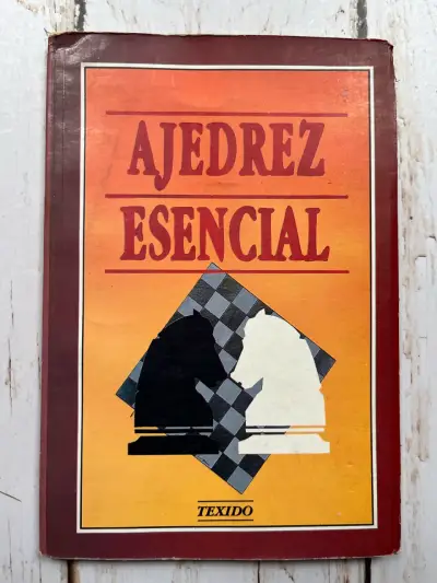 Libro Ajedrez Esencial de Vladimir M. Spock - miniatura 1