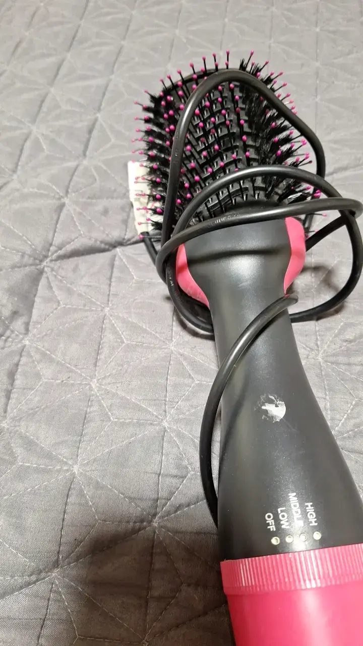 Cepillo secador de cabello 1200W negro y rosa - 2