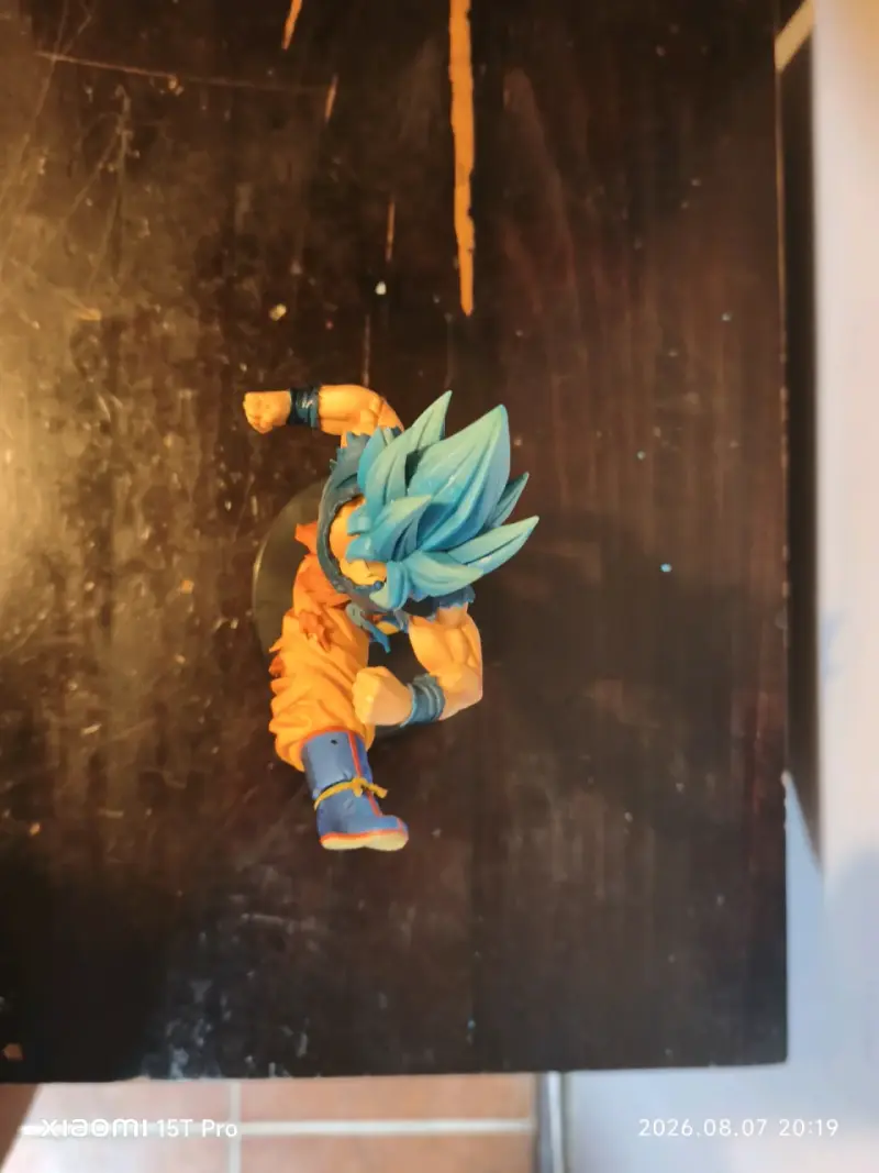 Figura de acción Super Saiyan Blue Goku - 3