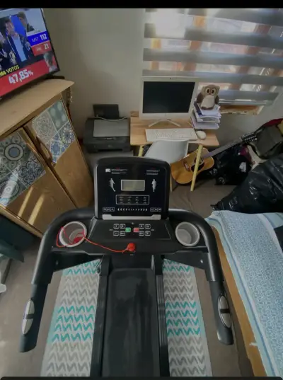 Caminadora eléctrica Voltrix con pantalla LCD - miniatura 3