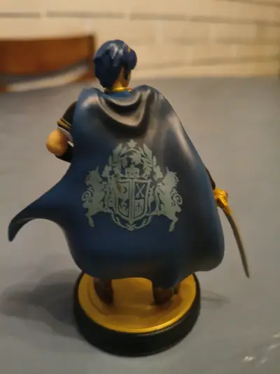 Figura de acción Marth Amiibo con espada - miniatura 3