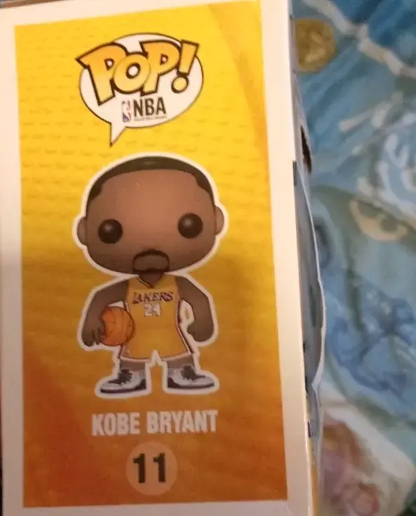 Funko Pop Kobe Bryant #11 NBA Lakers Original - 2