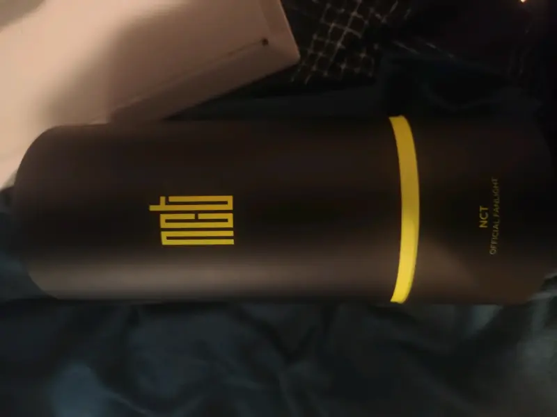 Lightstick oficial NCT - 1
