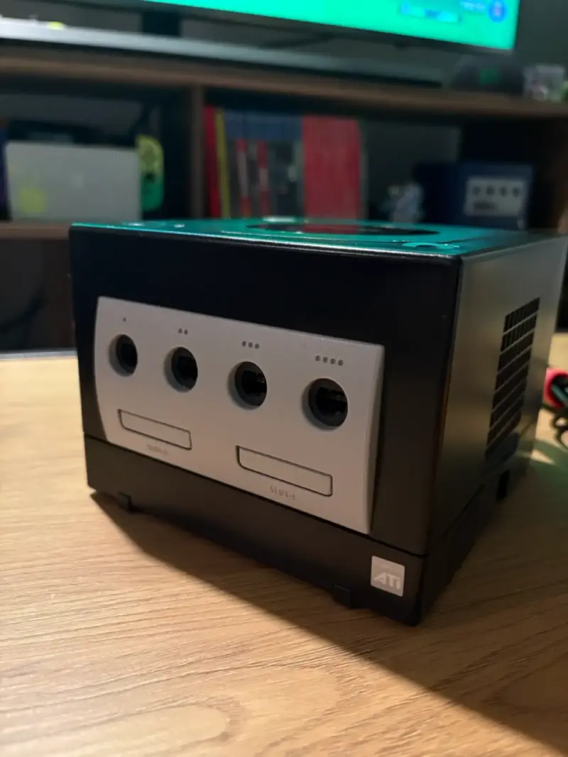 Consola Nintendo GameCube con control y cables - 2