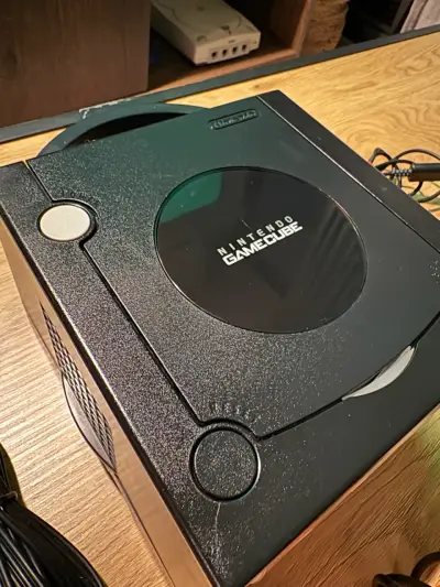 Consola Nintendo GameCube con control y cables - miniatura 6
