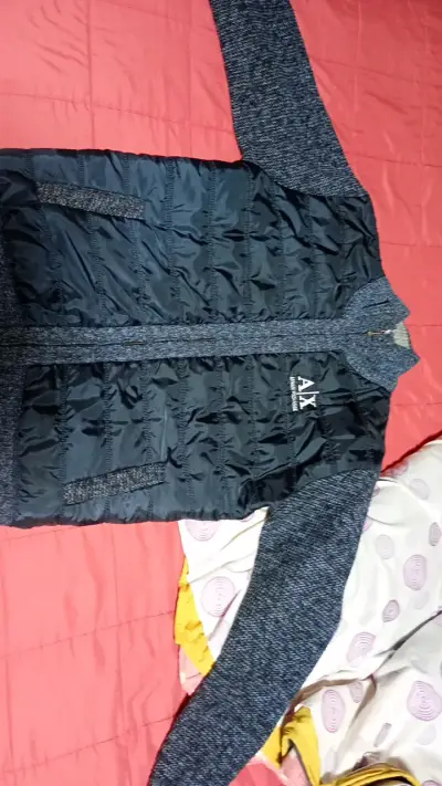 Chaqueta AIX negra con mangas de lana - miniatura 1