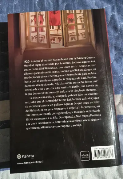 Libro 'La Novelista de Berlín' de V.S. Alexander - miniatura 2