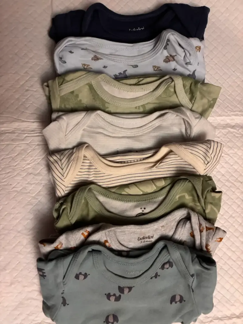 Set de bodies para bebé de algodón con estampados variados - 1