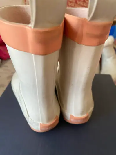 Botas de lluvia infantiles con diseño de gato - miniatura 3