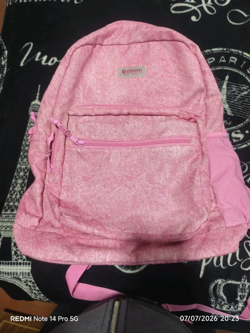 Mochila rosa Xtrem con múltiples bolsillos - 1