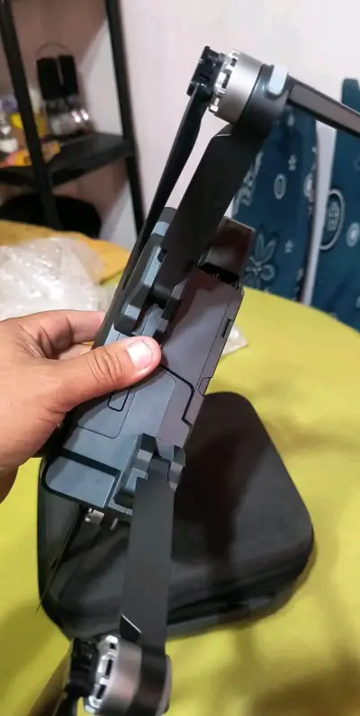 Dron f11s 4k pro nuevo  dos baterias - miniatura 5