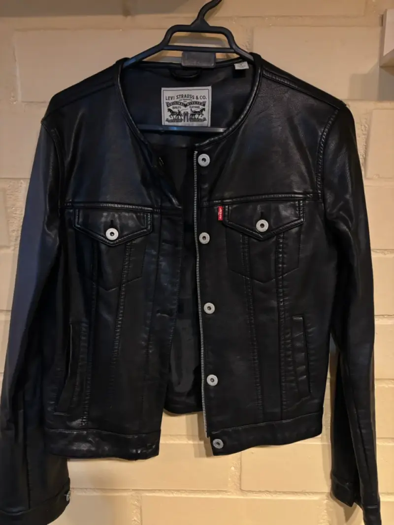 Chaqueta de cuero negra Levi's para mujer - 1