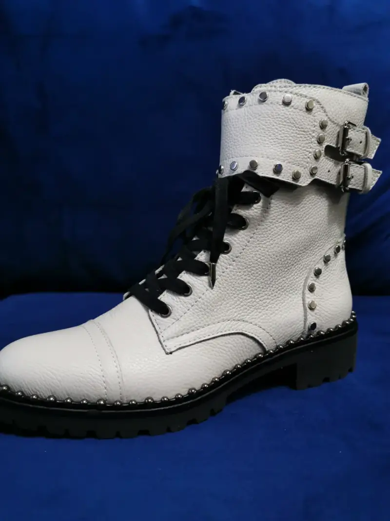 Botines de cuero blanco con tachas Sam Edelman - 2