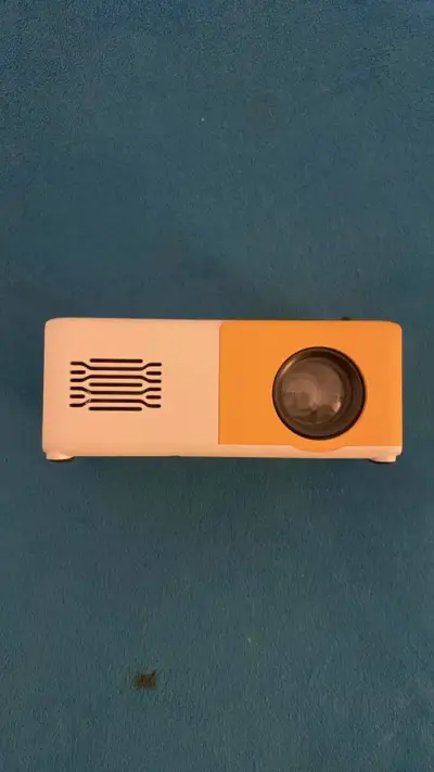 Proyector LED portátil de alta resolución - miniatura 5