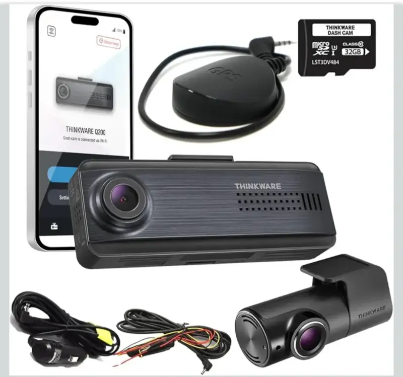 Cámara Dashcam Thinkware Q200 con GPS y Wi-Fi