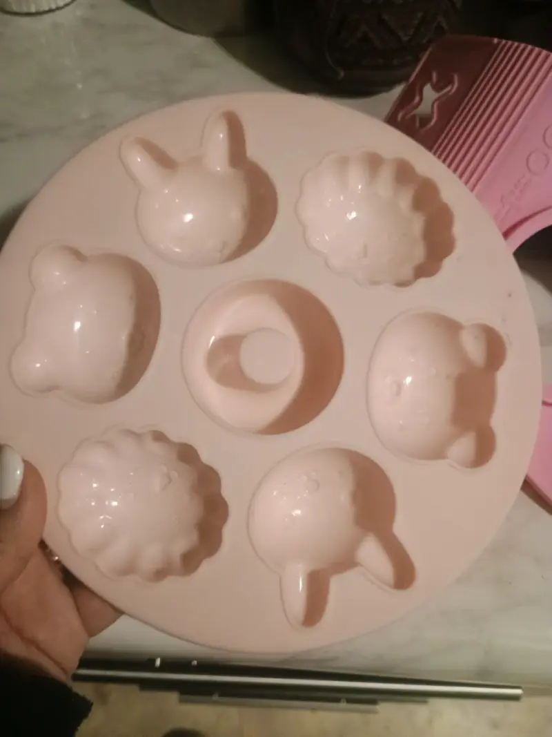 Set de moldes y accesorios para repostería - 3