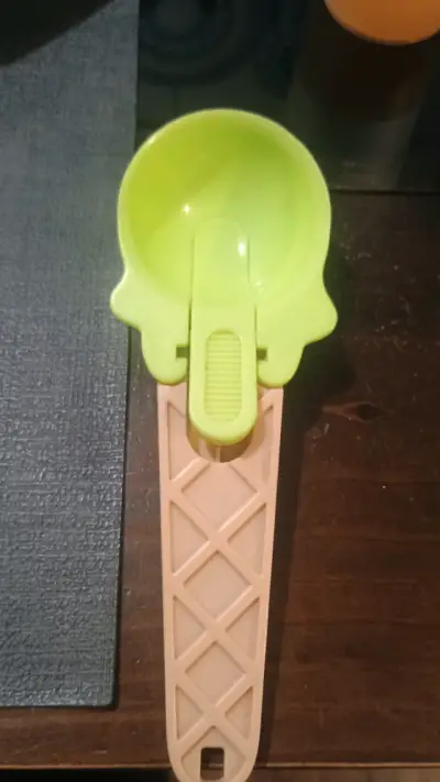 Set de moldes y accesorios para repostería - miniatura 4