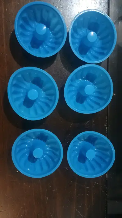 Set de moldes y accesorios para repostería - miniatura 6