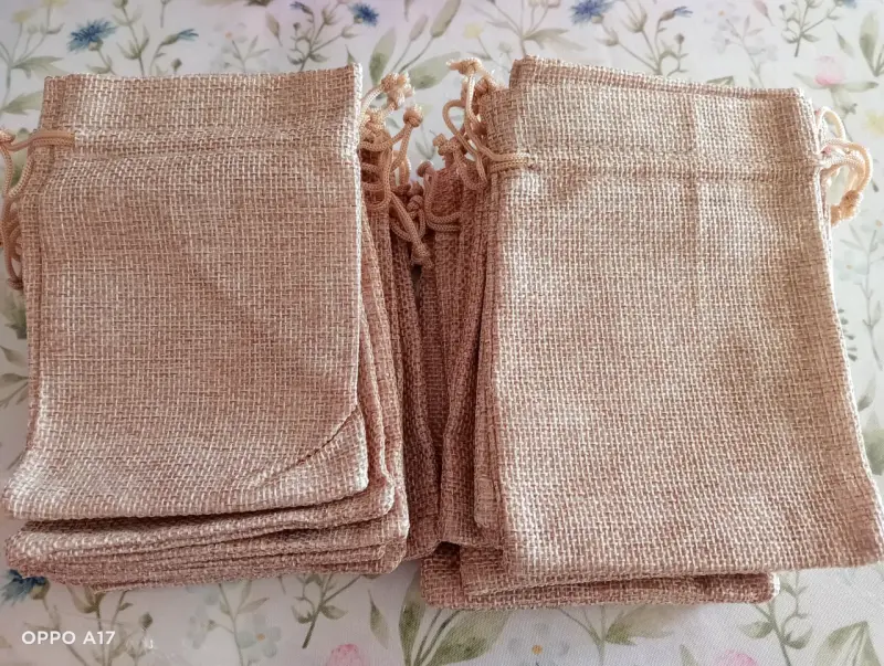 Bolsas de yute pequeñas para regalos - 2