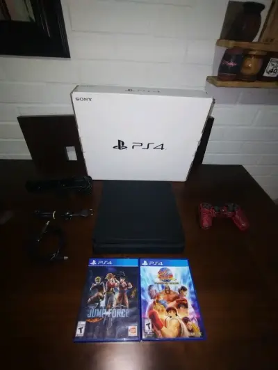 Consola Sony PS4 con juegos y control - miniatura 2