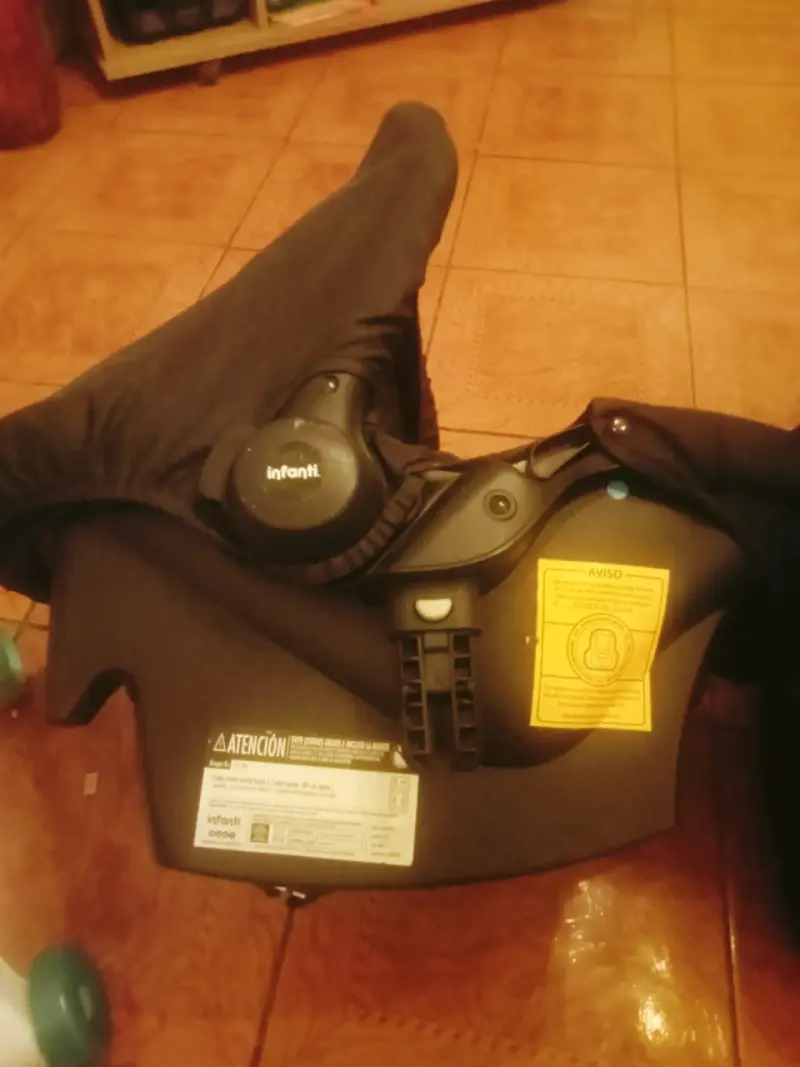 Silla de Auto para Bebé Infanti Negra - 5