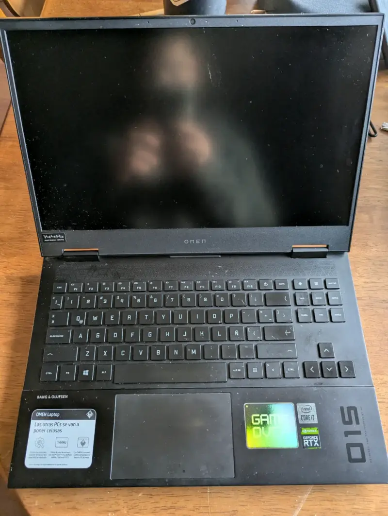 Laptop HP Omen 15 con i7 y RTX 2070 - 2