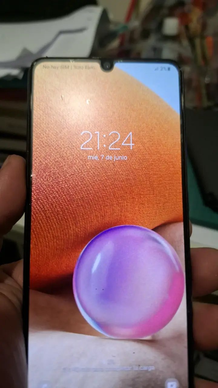 Smartphone Samsung Galaxy A32 azul en buen estado - 1