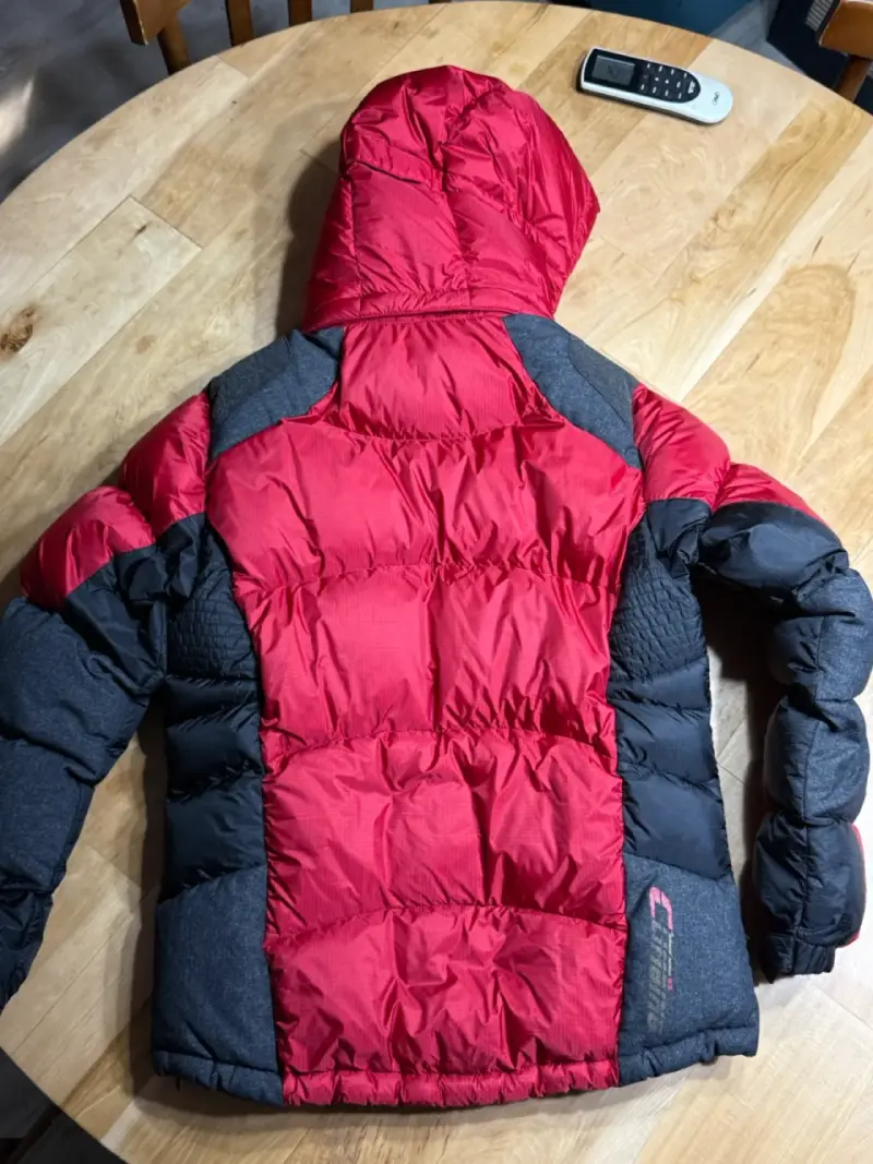 Chaqueta de invierno K2 roja y negra - 3