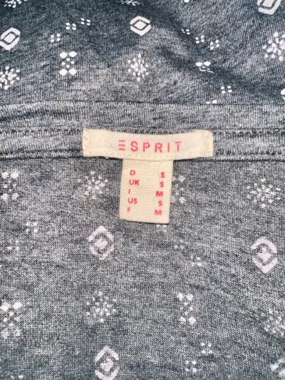Polera Esprit gris con estampado - miniatura 3