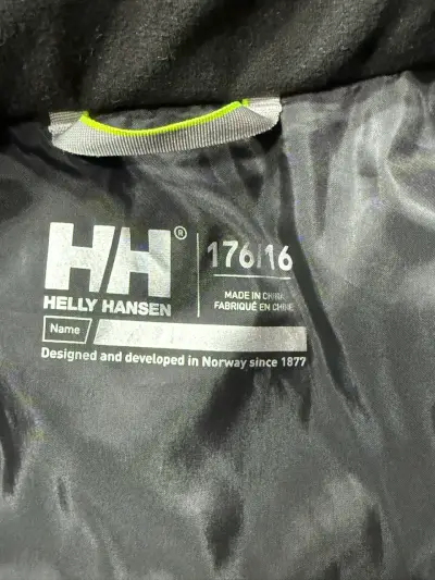 Chaqueta impermeable Helly Hansen Negr con capucha - miniatura 4