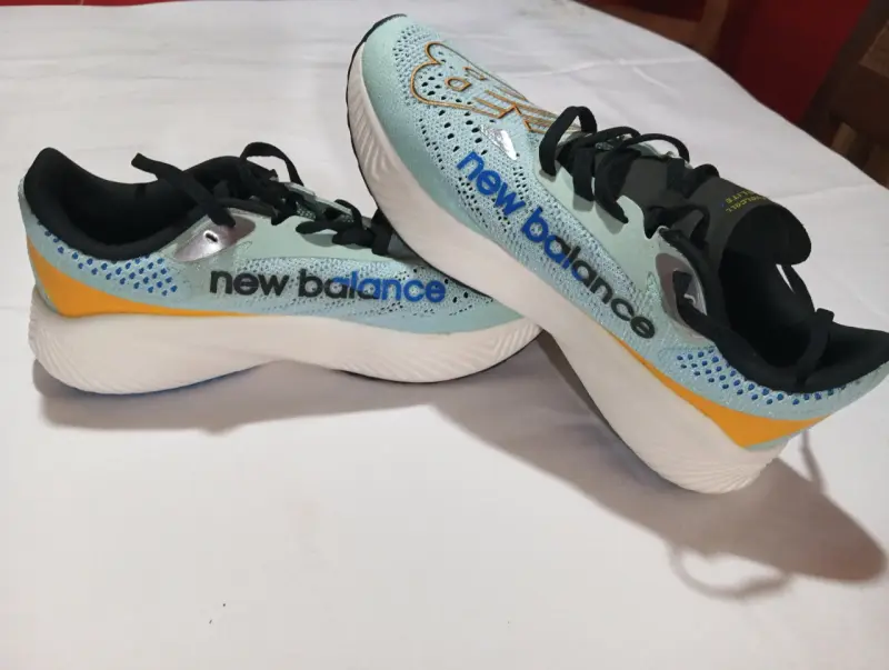 Zapatillas deportivas New Balance FuelCell RC Elite