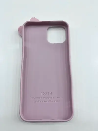 Funda de hello kitty iPhone 13 y 14 - miniatura 4