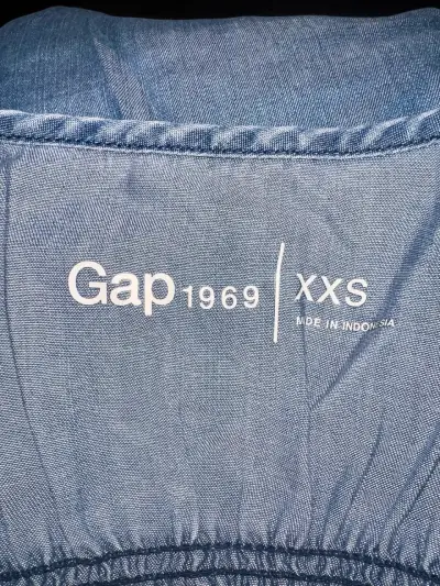 Blusa Gap de mezclilla sin mangas - miniatura 3
