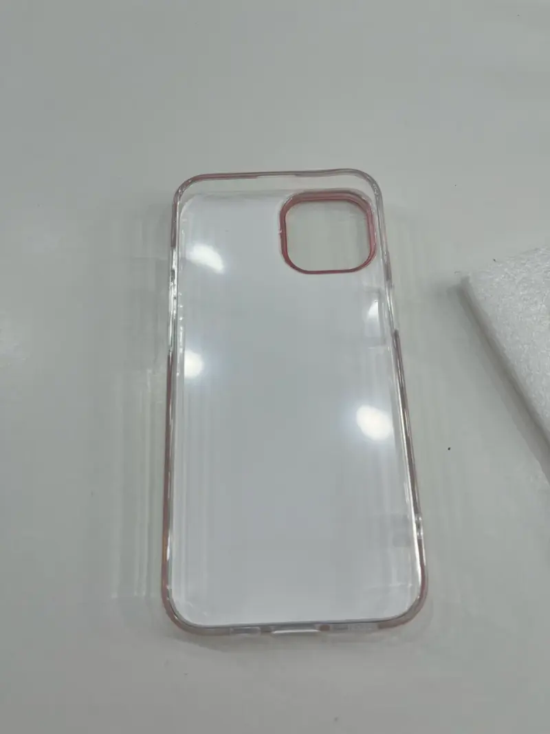 Funda para iPhone 13 y 14 - 3