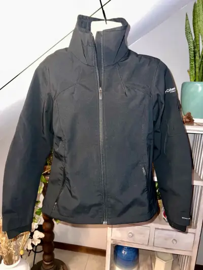 Chaqueta Softshell Negra Columbia Titanium - miniatura 1