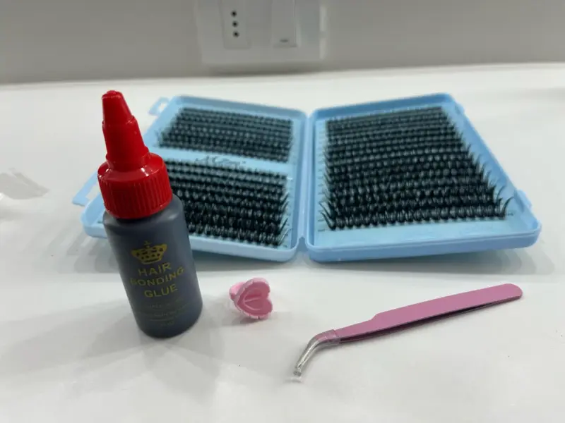 Kit de Extensiones de Pestañas con Pegamento - 1